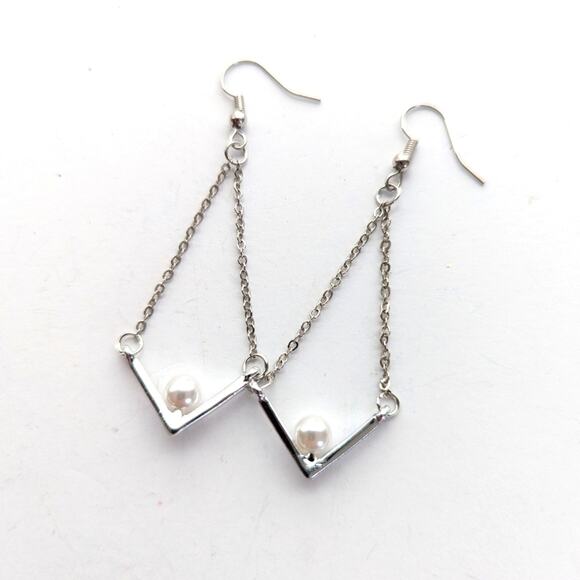 Classic Silver Tone Elegant Faux Pearl Chevron Dangle Drop Hook Earrings - Picture 1 of 3